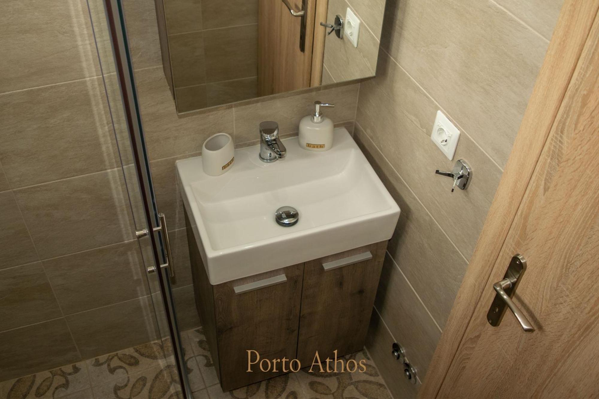 Porto Athos Apartments 1345 Nea Roda Exterior photo